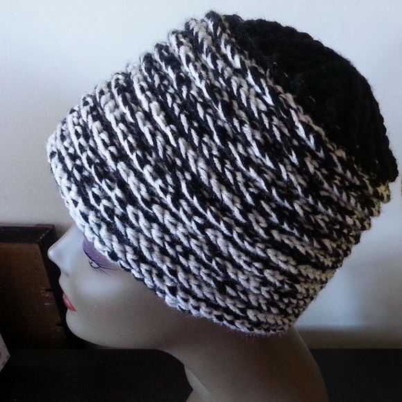 Hat, Cossack - Picture 2 of 6